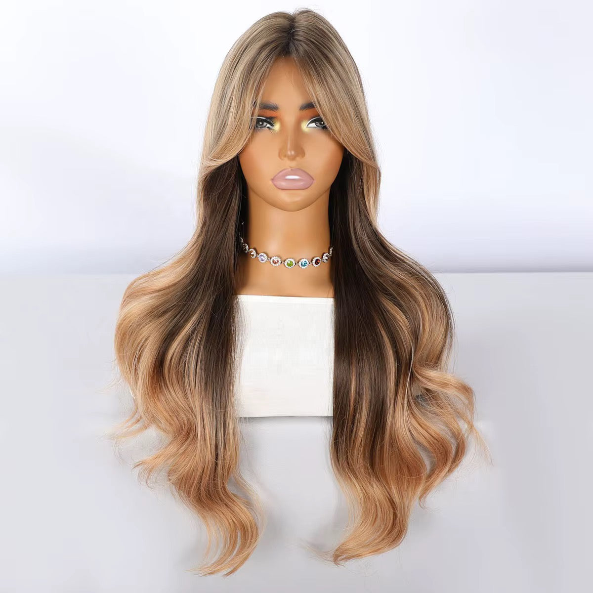 Posh Trio Beauty Golden Blonde Highlight 26” Synthetic Wig | Long Layered Wave
