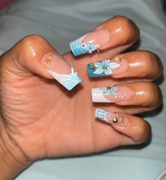 Posh Trio Blue Floral Seashell Press-On Nails