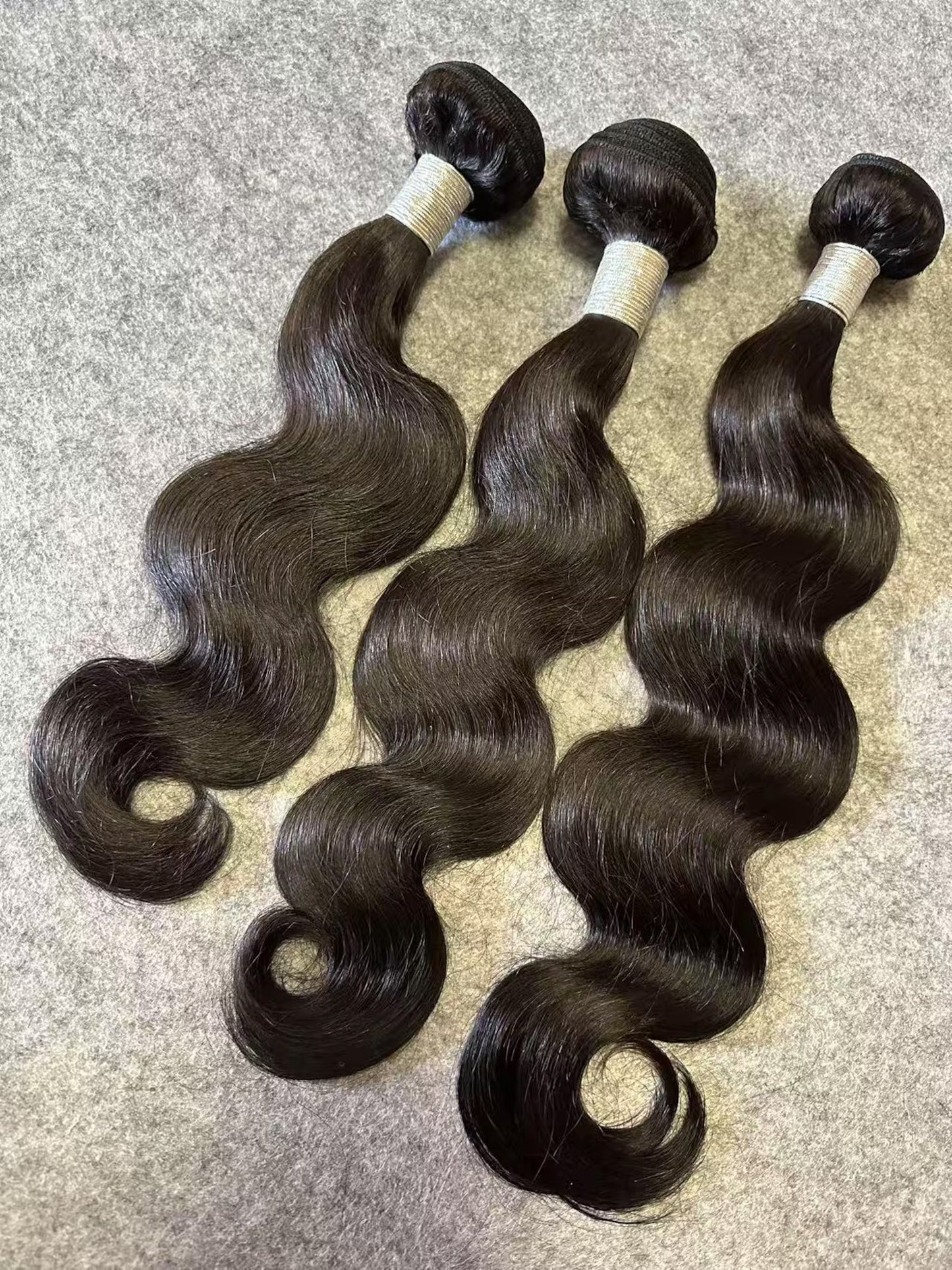 Virgin Body Wavy Hair – Natural Black (#1B)